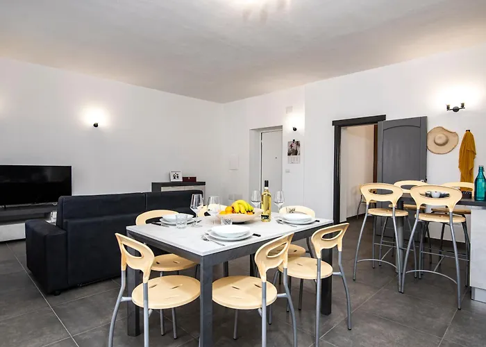 Апартаменты Lusa - Happy *