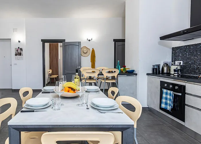 Lusa - Happy * Альгеро