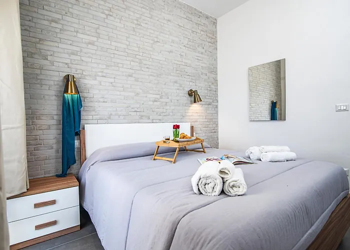 Lusa - Happy Апартаменты *