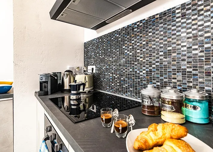 Lusa - Happy Альгеро